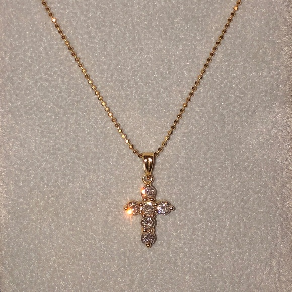 PETITE DIAMOND CROSS NECKLACE - Picture 1 of 16